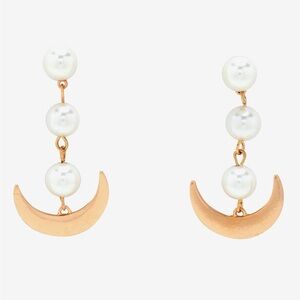 Sailor Moon Elegant Gold and Pearl Crescent Earrings